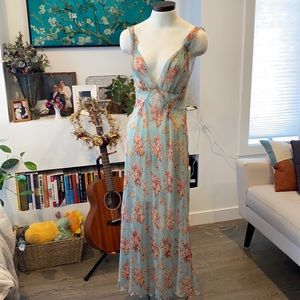 Beautiful and dreamy robins egg blue sheer floral dress or negligee 100% silk